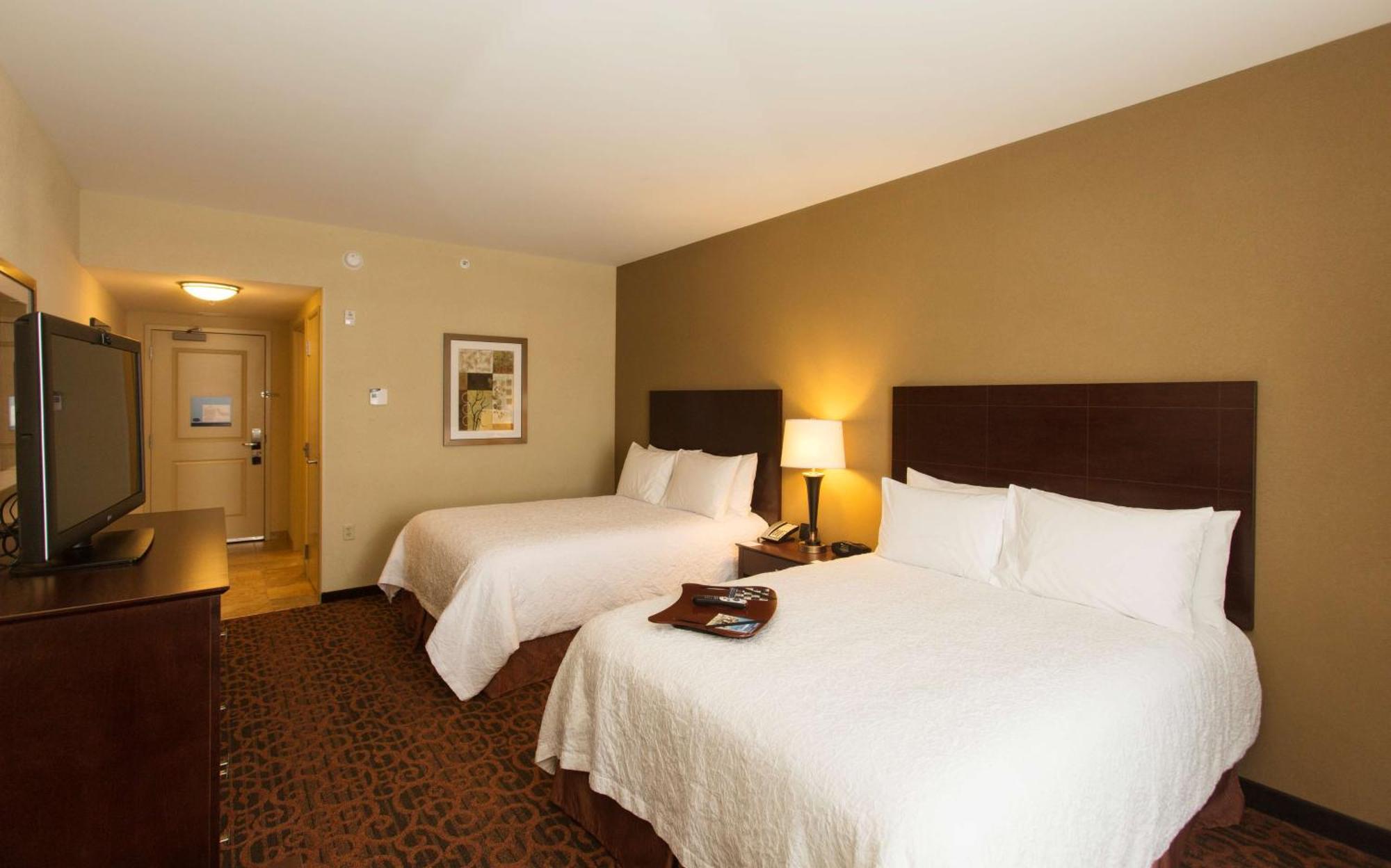 Hampton Inn Marquette-Waterfront Exteriér fotografie