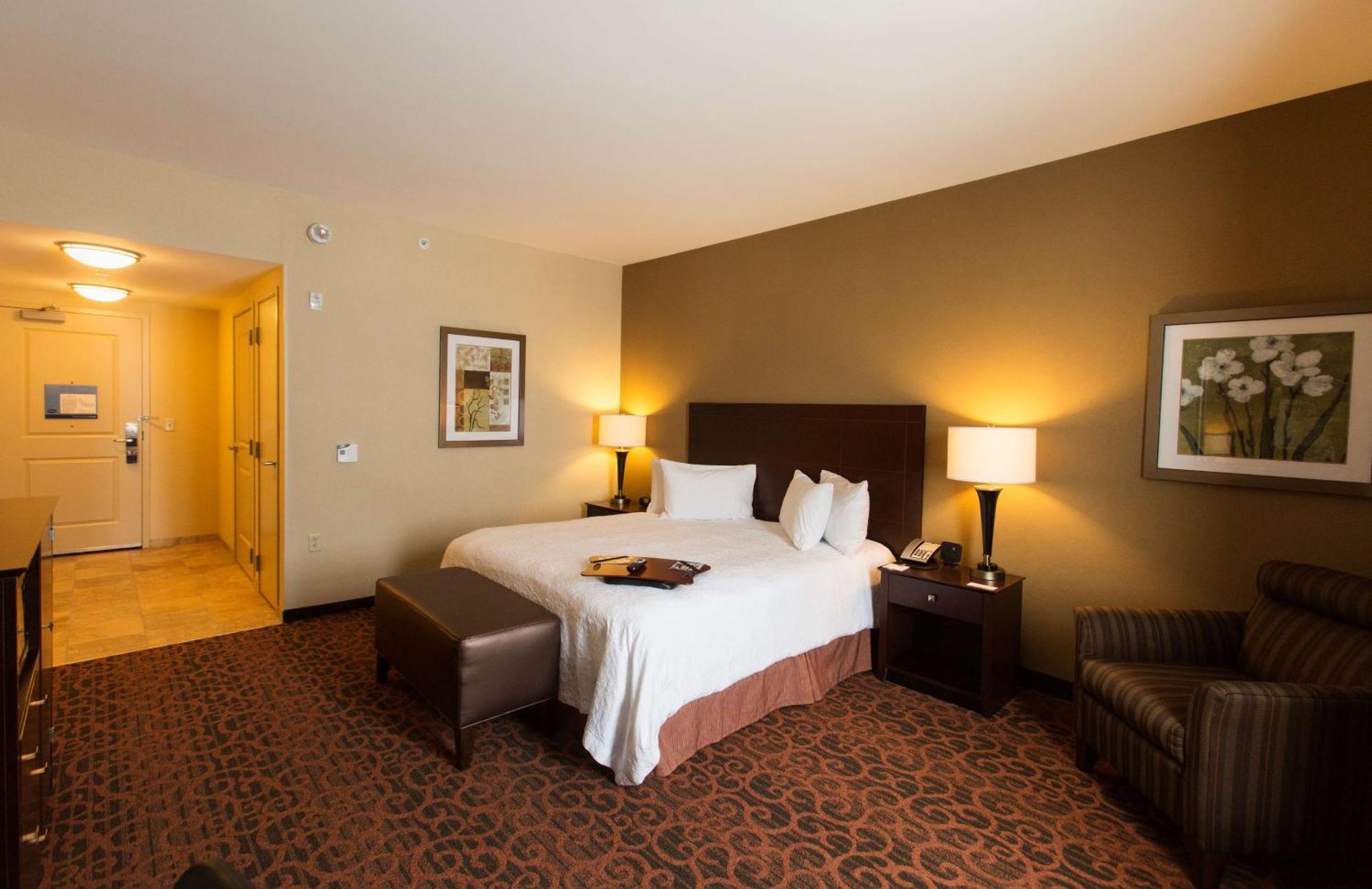 Hampton Inn Marquette-Waterfront Exteriér fotografie